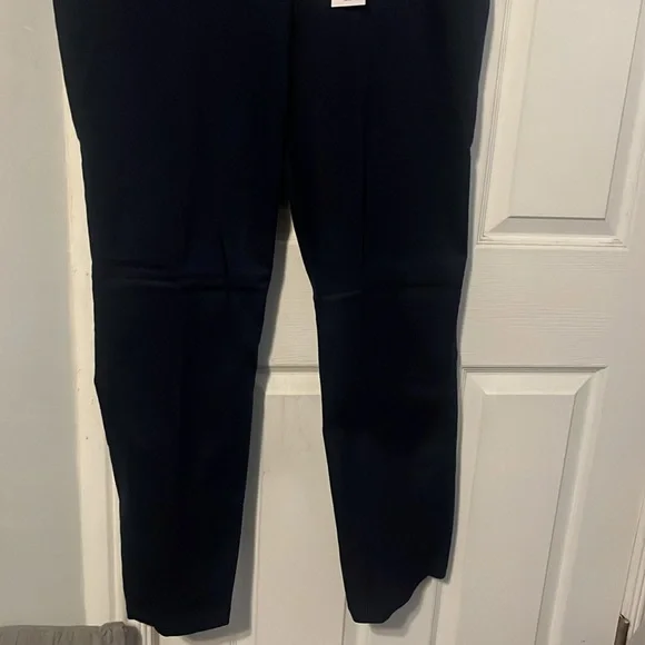 NWT Croft & Barrow Classic Navy Pullon Pants - Picture 2 of 11